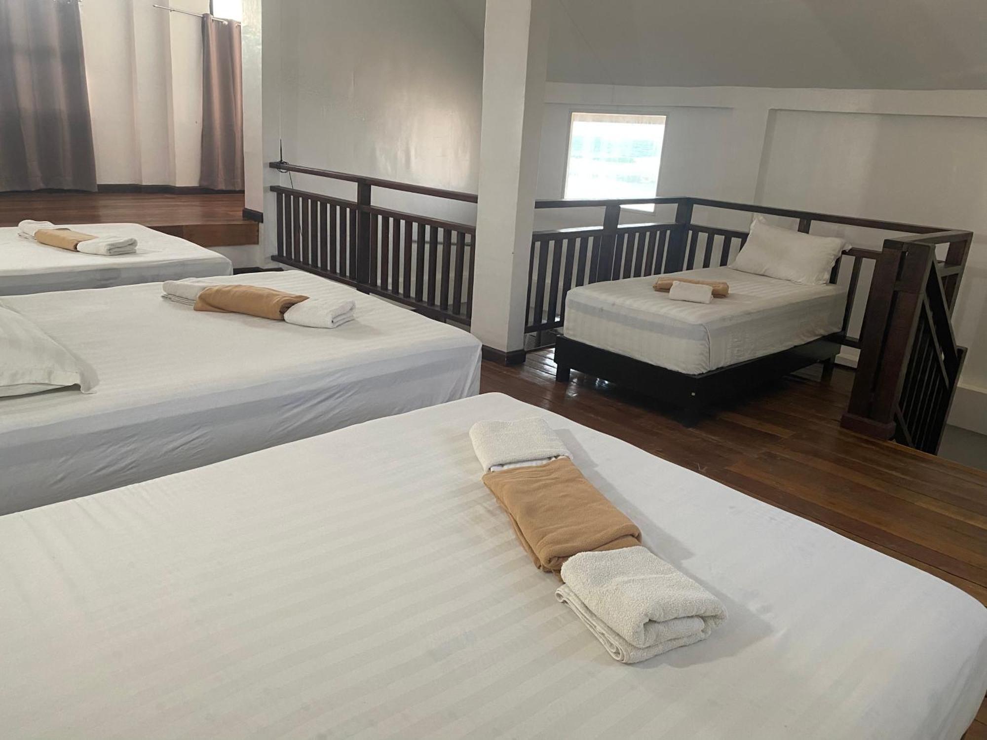 El Puerto Marina Beach Resort & Vacation Club Lingayen Экстерьер фото
