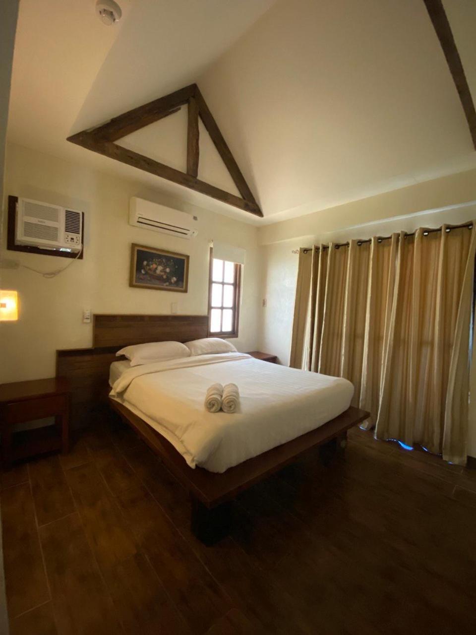 El Puerto Marina Beach Resort & Vacation Club Lingayen Экстерьер фото