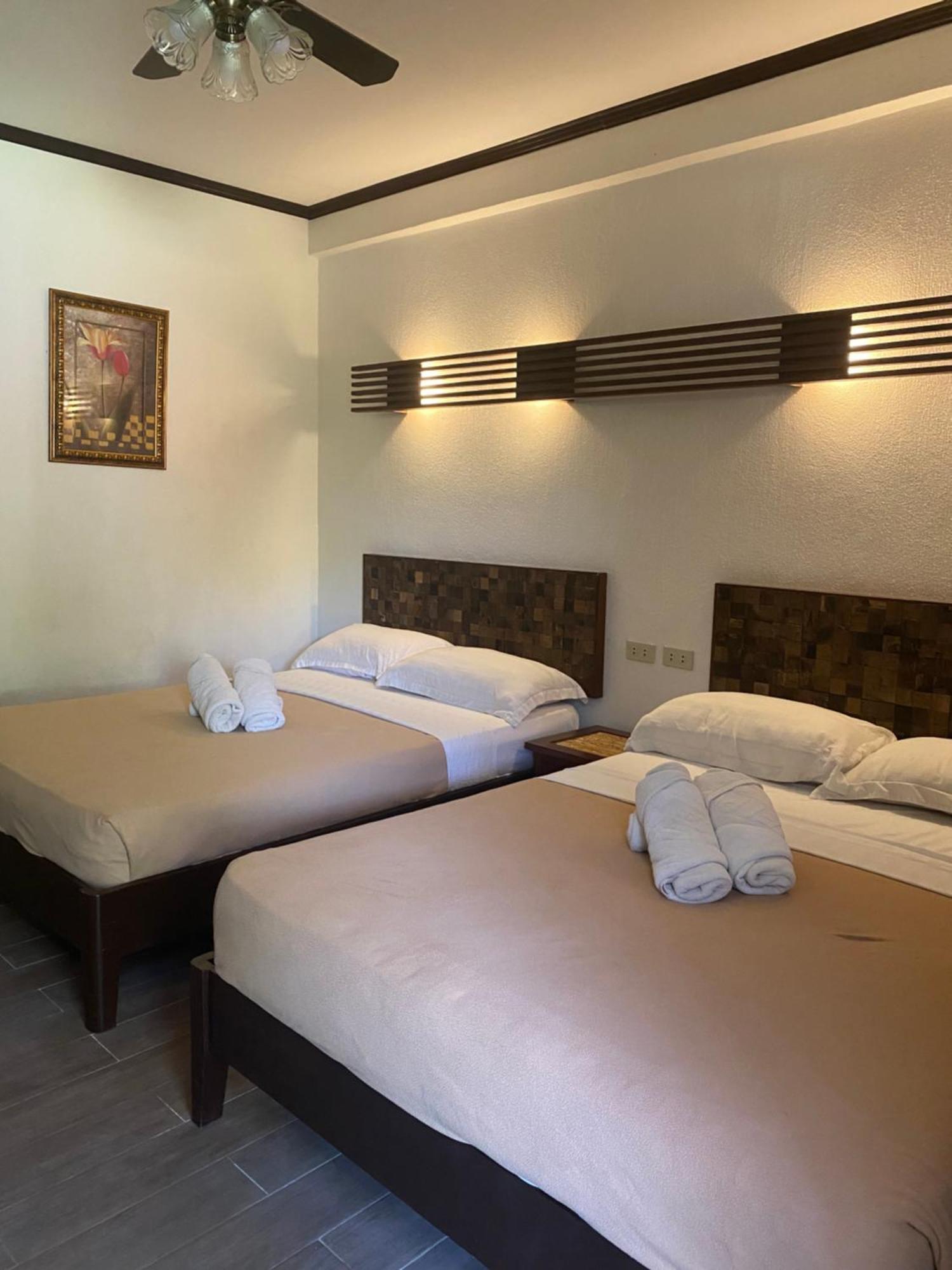 El Puerto Marina Beach Resort & Vacation Club Lingayen Экстерьер фото